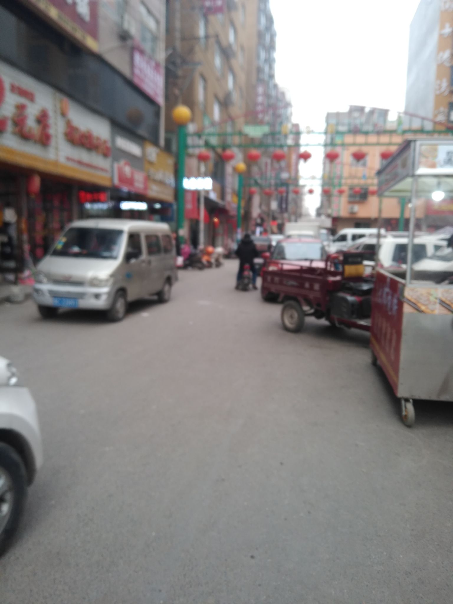 搜索 交警,共有5537条结果[投诉]伊川永辉美食街车辆乱停乱放
